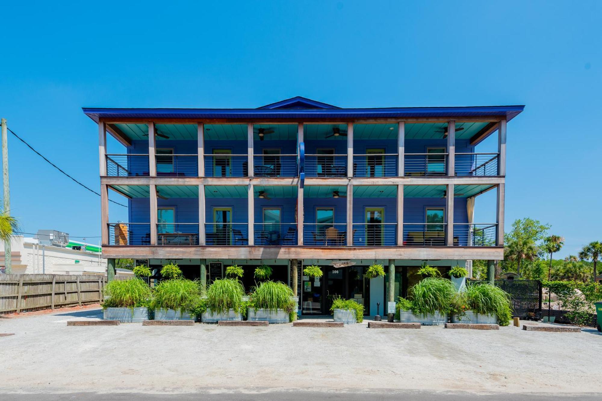 Folly Vacation Great Location, Super Cute & Spacious Apt B Folly Beach Exterior photo